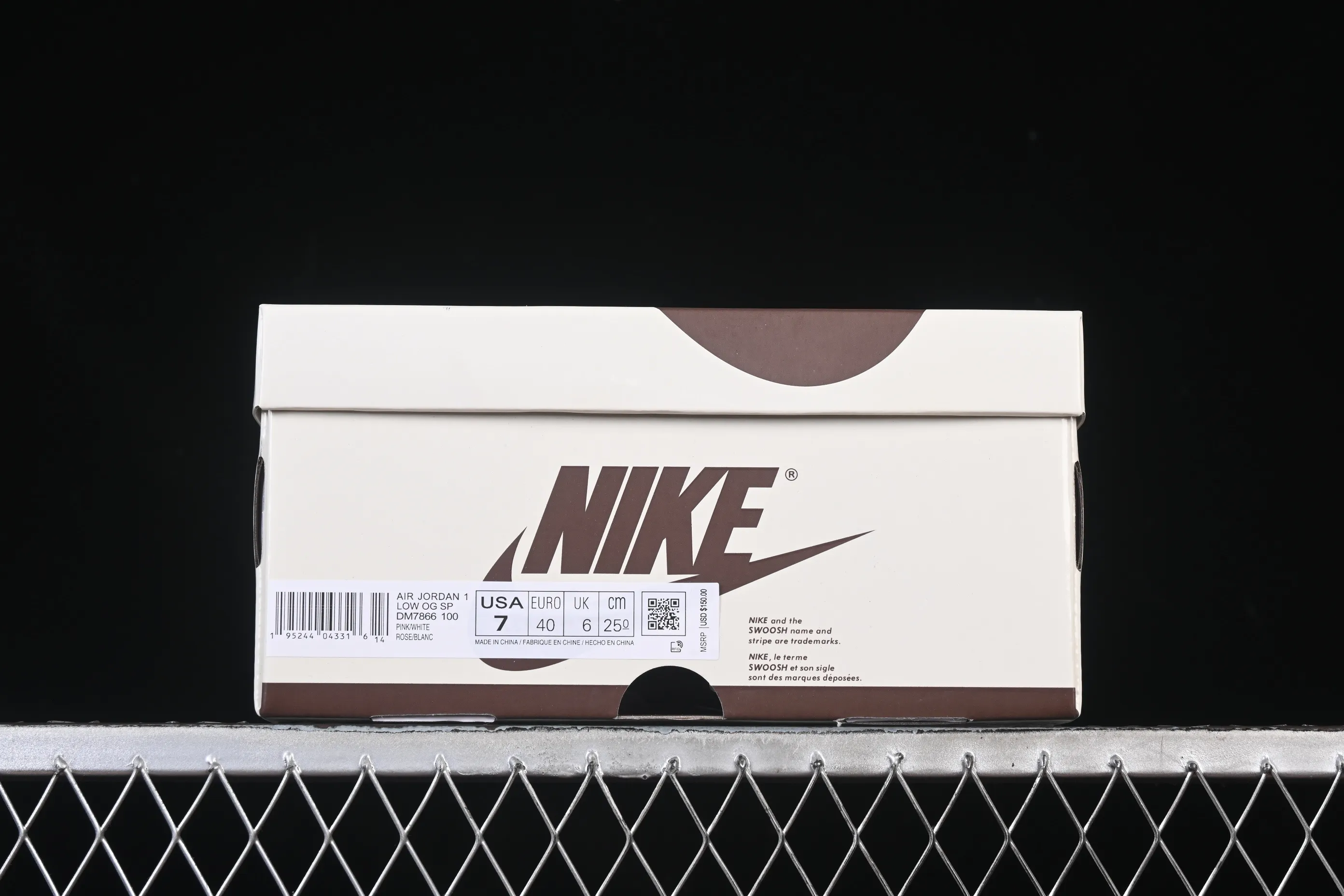 All categories Air Jordan Jordan series basketball shoes Air Jordan 1 Low Travis Scott x Air Jordan 1 Low OG AJ1 Joe 1 undercut low DM7866-100